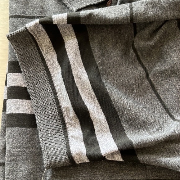Silver Stone collection, men’s gray/black striped polo shirt size L - Picture 4 of 4